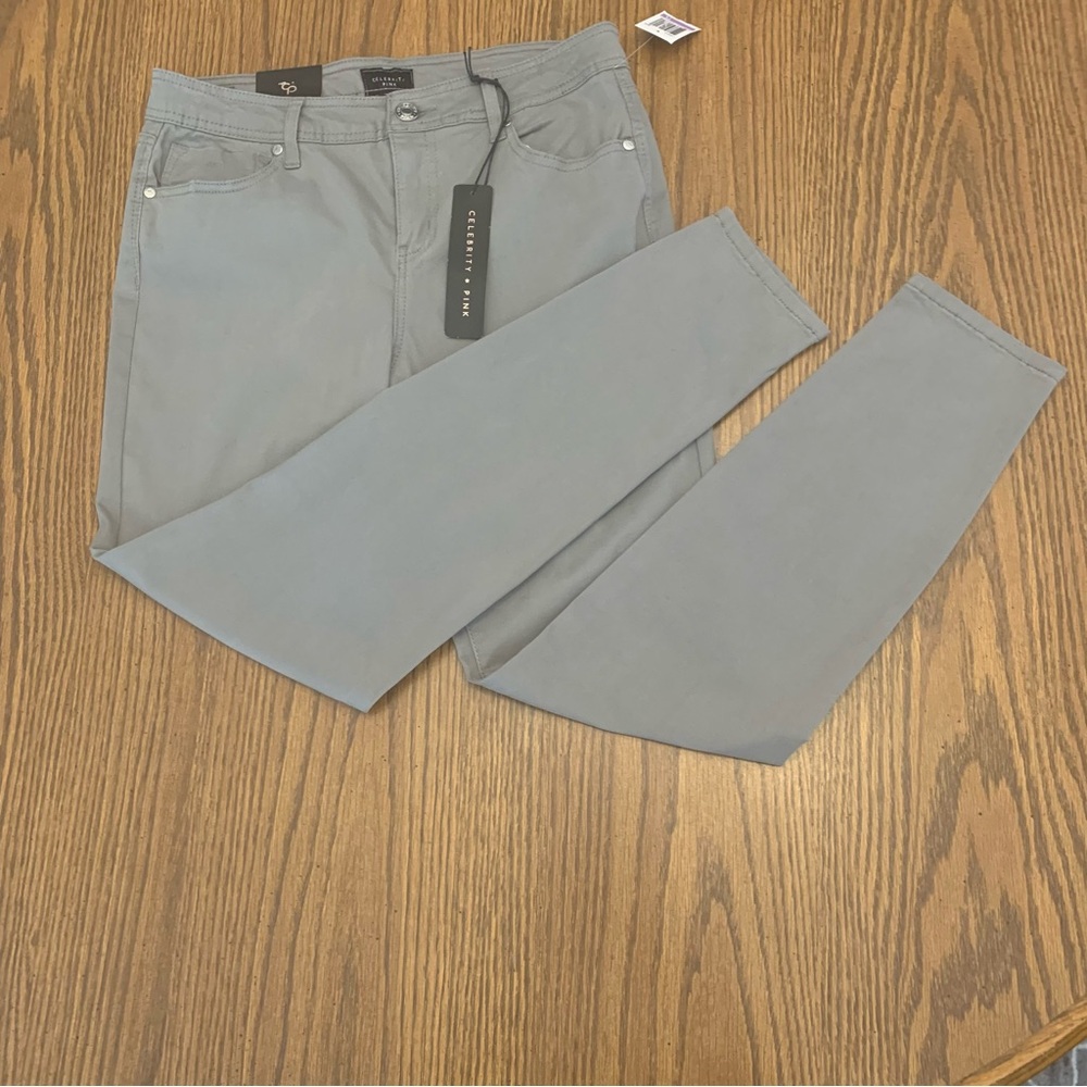 Celebrity Pink Size 11/30 Olive Color Jeans NWT - Picture 6 of 11